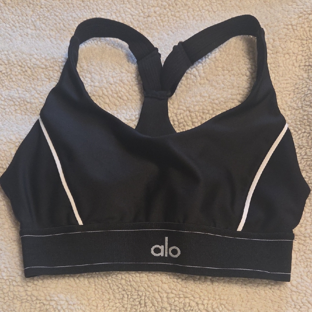 ALO Yoga Airlift Suit Up Sports Bra Sz M